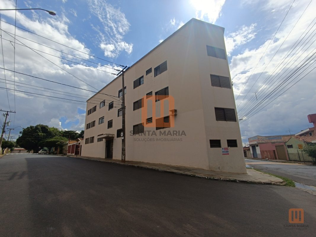 Condomínio Safira em Jardim Mosteiro, Ribeirão Preto - Fachada Condominio - foto 1 código 1037