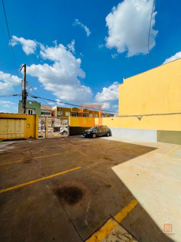 Condomínio *Sem Nome em Lagoinha, Ribeirão Preto - Garagem - foto 2 código 1127