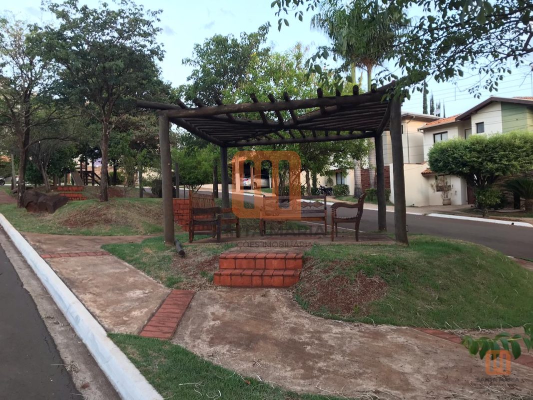 Condomínio Colorado Hill em Jardim Botanico, Ribeirão Preto - Playground - foto 2 código 1277