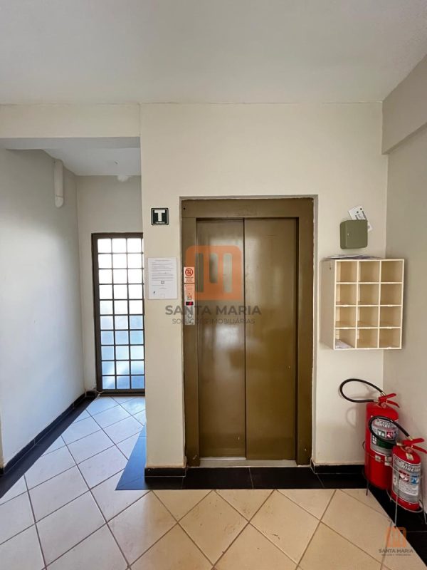 Condomínio Pedro Roberto Santilli em Jardim Ana Maria, Ribeirão Preto - Elevador - foto 3 código 1360