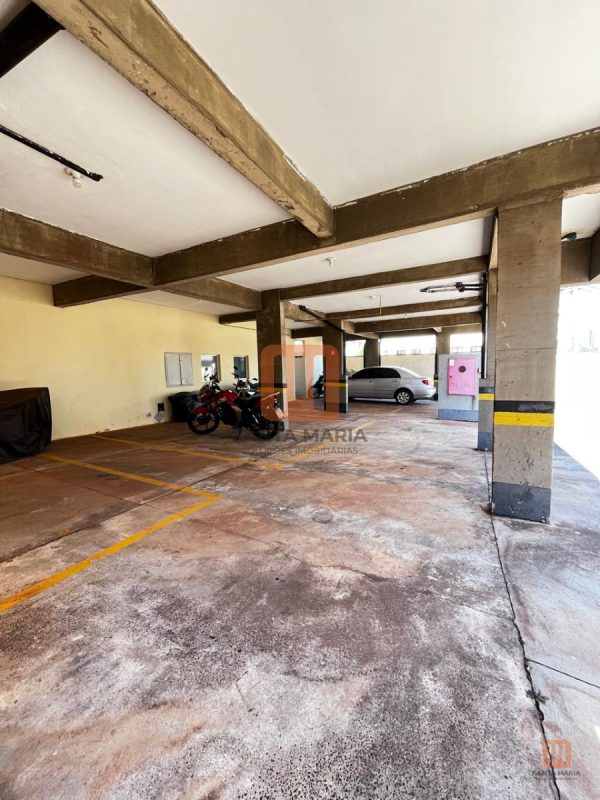 Condomínio Pedro Roberto Santilli em Jardim Ana Maria, Ribeirão Preto - Garagem - foto 4 código 1360