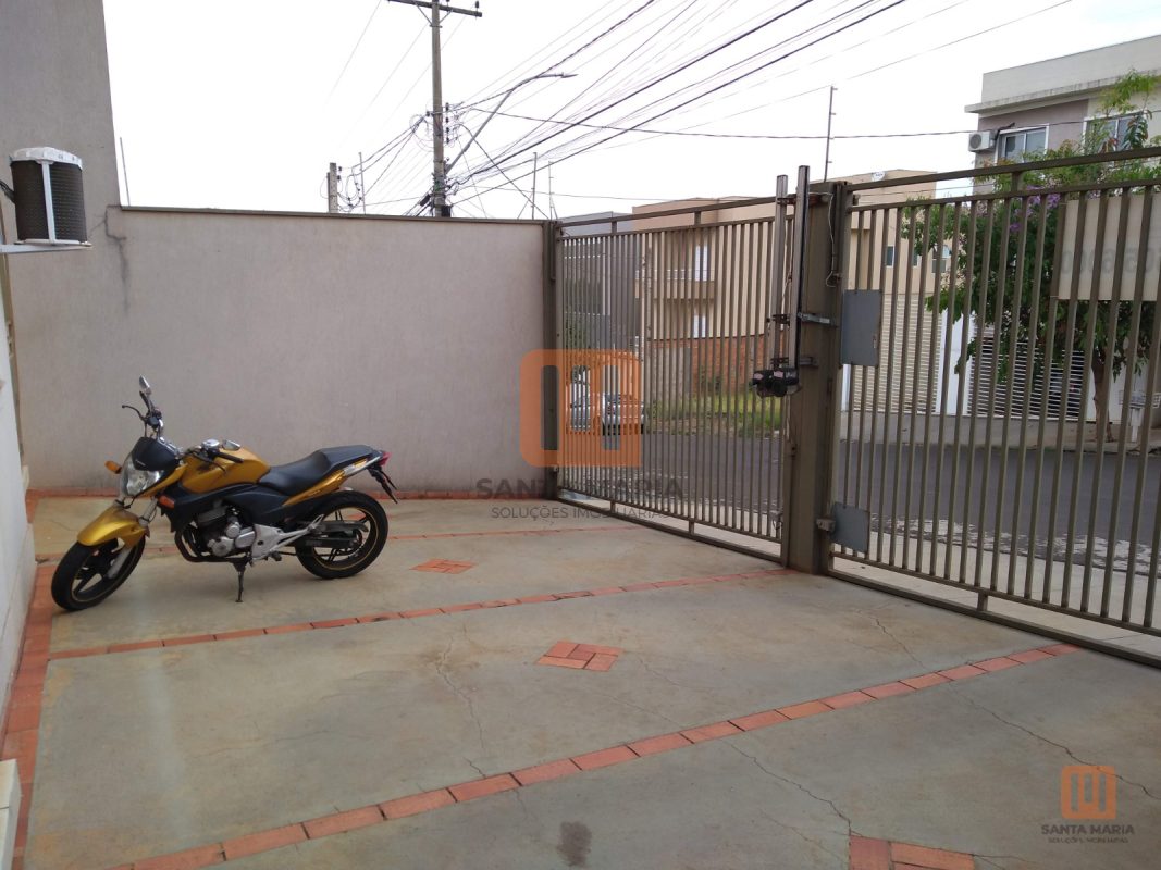Condomínio *Sem Nome em Jardim Botanico, Ribeirão Preto - Garagem - foto 2 código 1494
