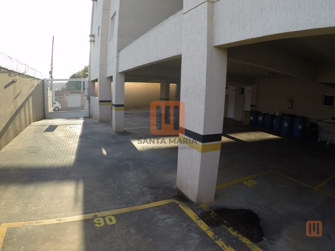 Condomínio Trianon Condominium em Jardim Itamarati, Ribeirão Preto - Garagem - foto 4 código 1531