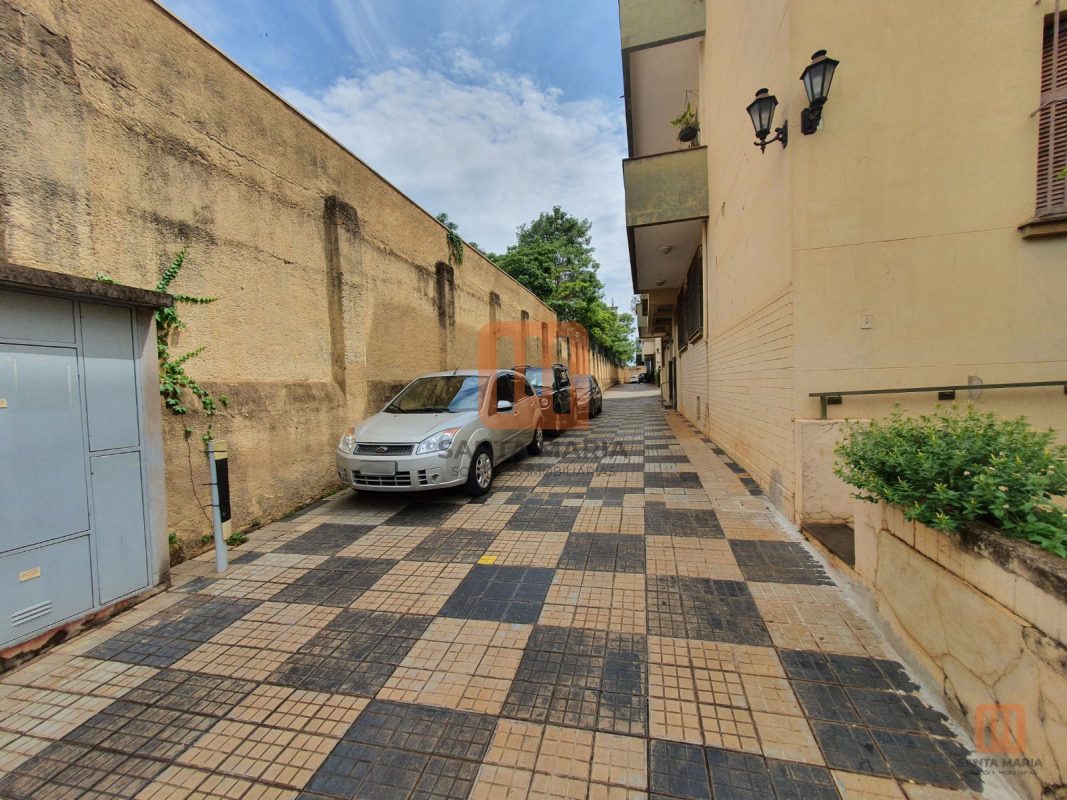 Condomínio Paineiras em Centro, Ribeirão Preto - Garagem - foto 2 código 1553