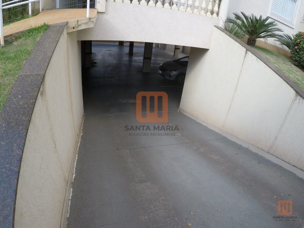 Condomínio Boughanville em Jardim Botanico, Ribeirão Preto - Garagem - foto 2 código 1761