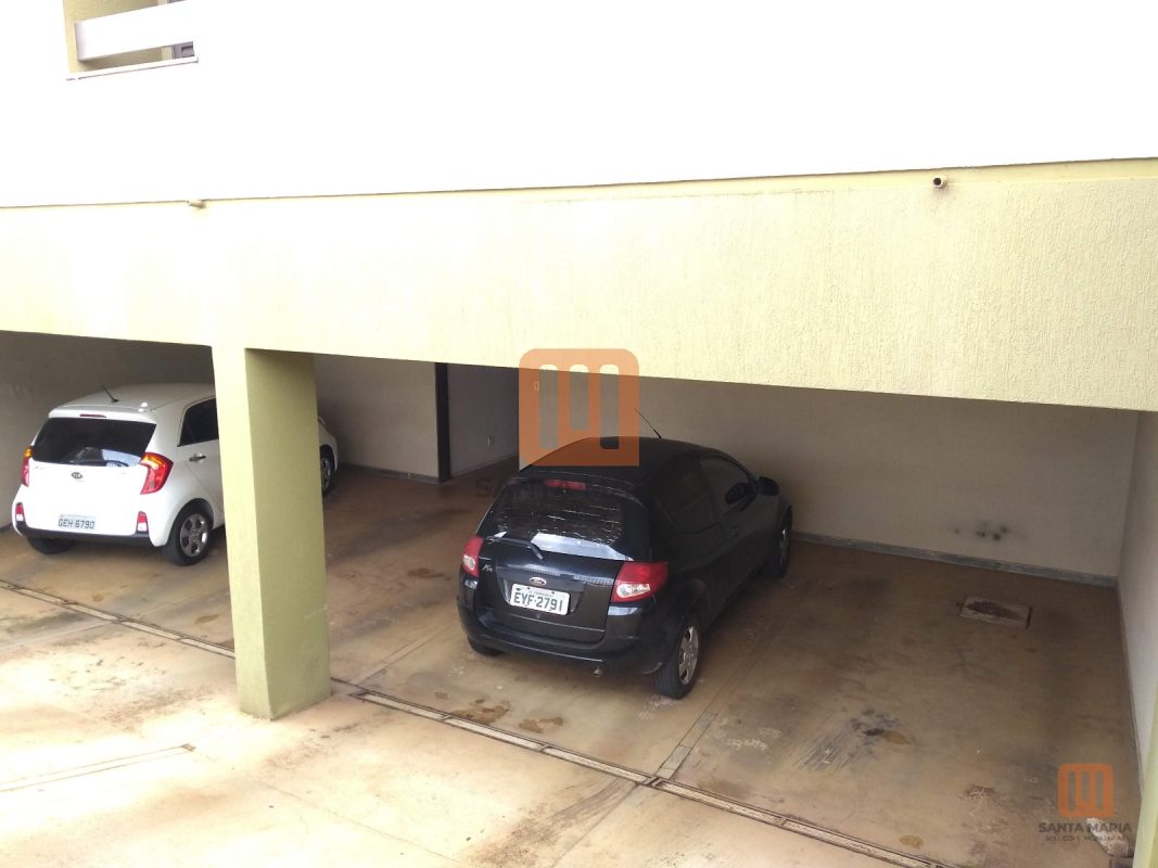 Condomínio Carneiro em Lagoinha, Ribeirão Preto - Garagem - foto 4 código 1800