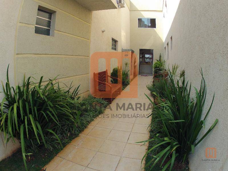 Condomínio Verde Villa em Jardim Botanico, Ribeirão Preto - Hall De Entrada - foto 2 código 1847