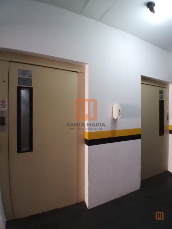 Condomínio Jorge Bistani em Centro, Ribeirão Preto - Elevador - foto 3 código 188