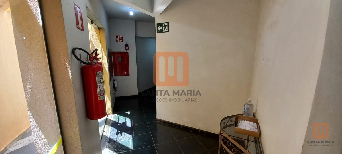 Condomínio Antonio Maria em Vila Seixas, Ribeirão Preto - Hall De Entrada - foto 4 código 2105