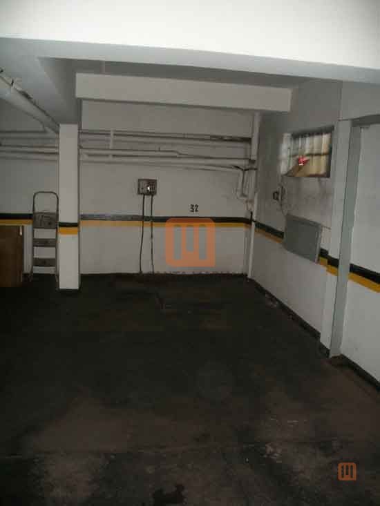 Condomínio Solar Acarai em Jardim Mosteiro, Ribeirão Preto - Garagem - foto 2 código 2225