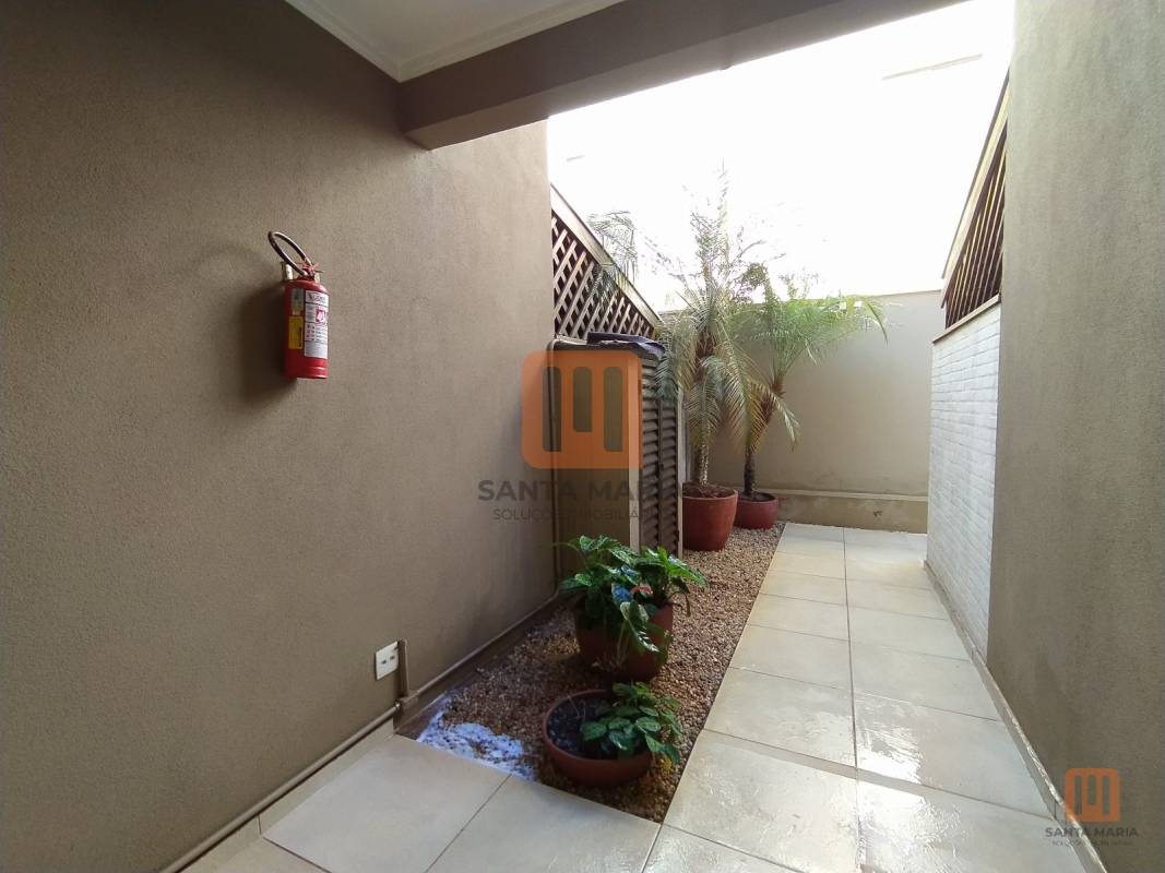 Condomínio Santa Clara em Jardim Botanico, Ribeirão Preto - Hall De Entrada - foto 5 código 2252