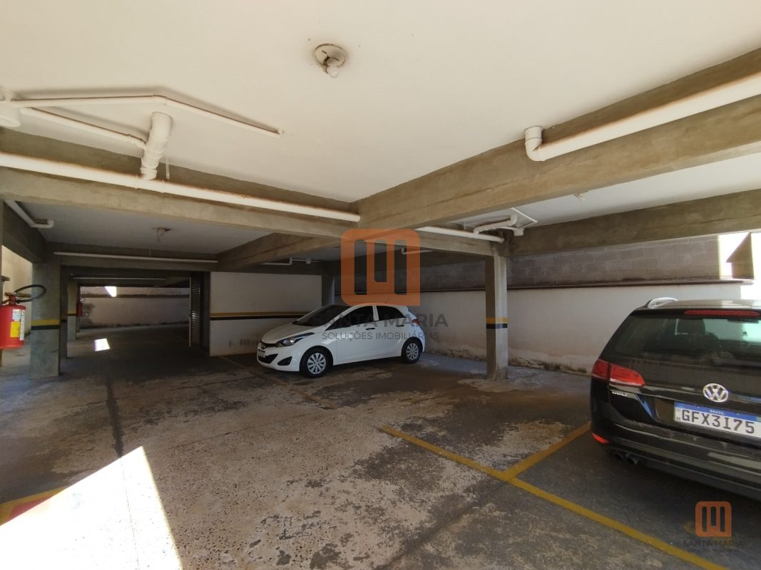 Condomínio Porto Luna em Jardim Irajá, Ribeirão Preto - Garagem - foto 3 código 2308