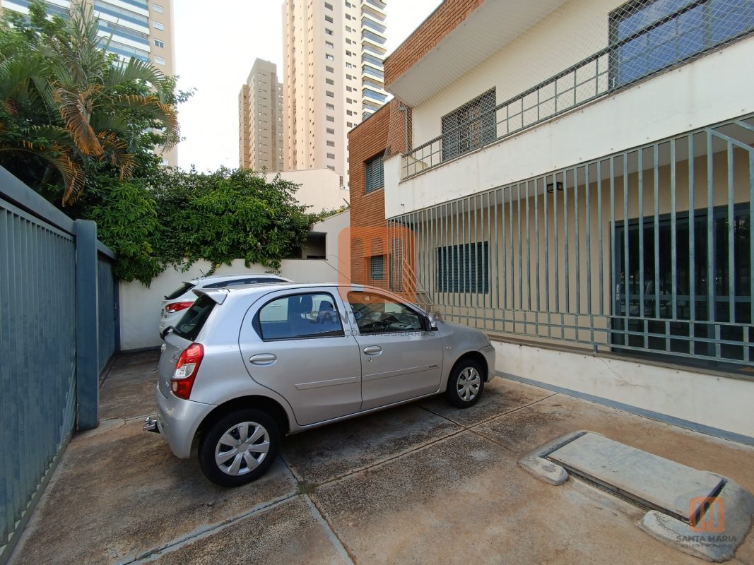 Condomínio *Sem Nome em Jardim Irajá, Ribeirão Preto - Garagem - foto 4 código 2518