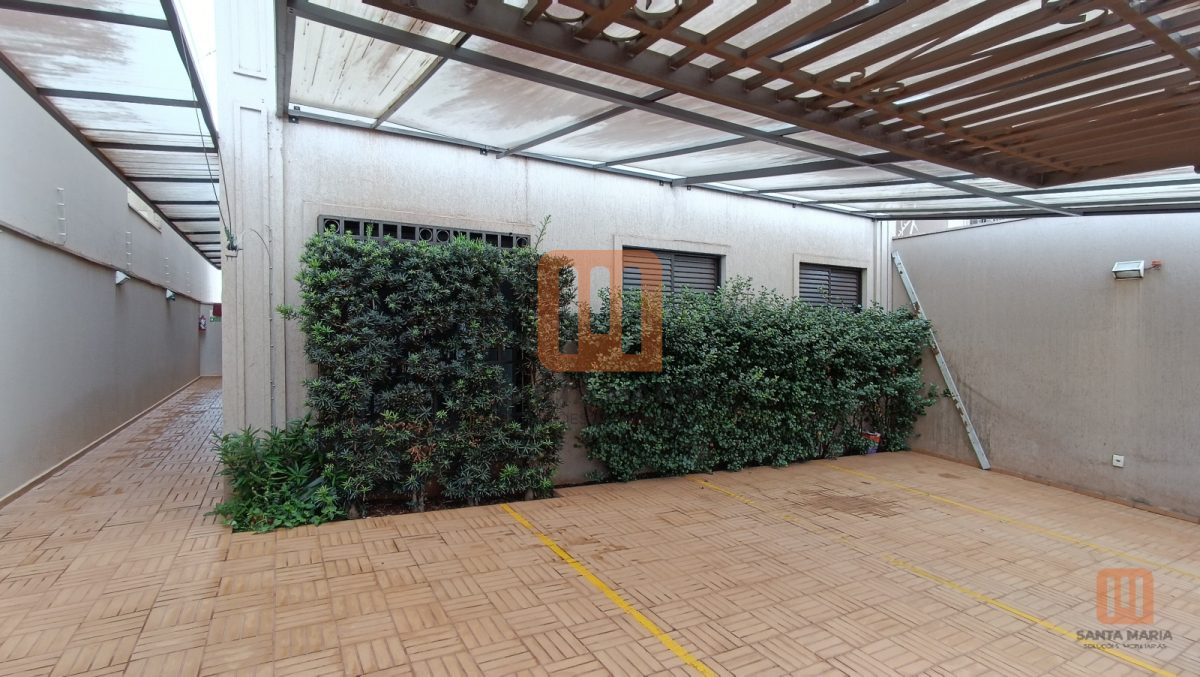 Condomínio Gold 3 em Jardim Botanico, Ribeirão Preto - Garagem - foto 2 código 2524