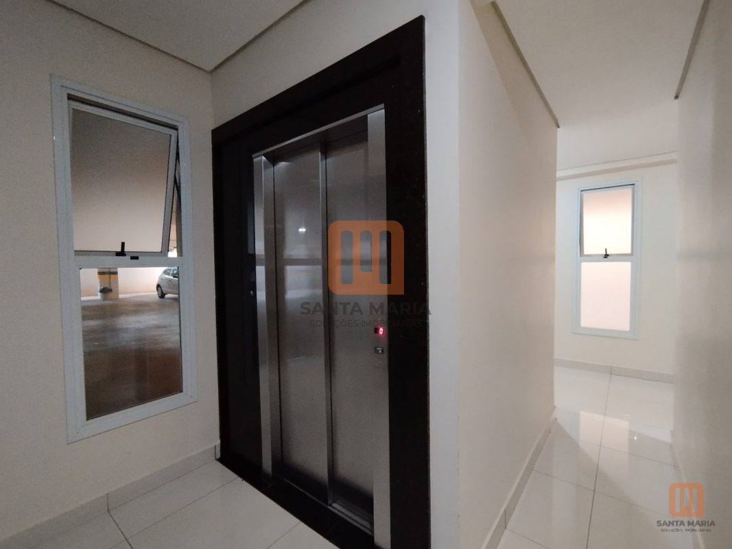 Condomínio Juritis 2 em Jardim Botanico, Ribeirão Preto - Elevador - foto 4 código 2542
