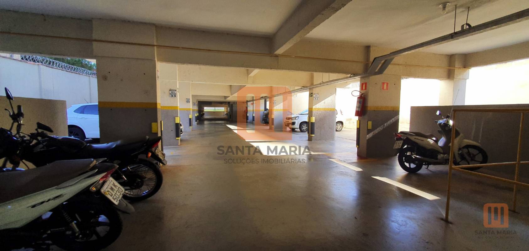 Condomínio Mirante Monte Alegre em Monte Alegre, Ribeirão Preto - Garagem - foto 4 código 2661