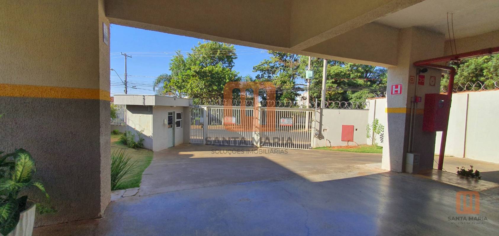 Condomínio Mirante Monte Alegre em Monte Alegre, Ribeirão Preto - Garagem - foto 3 código 2661
