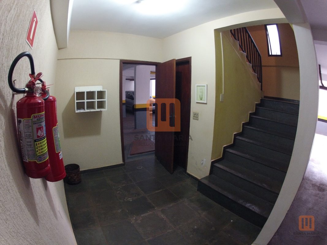 Condomínio Guarita em Jardim Paulista, Ribeirão Preto - Hall De Entrada - foto 2 código 2718