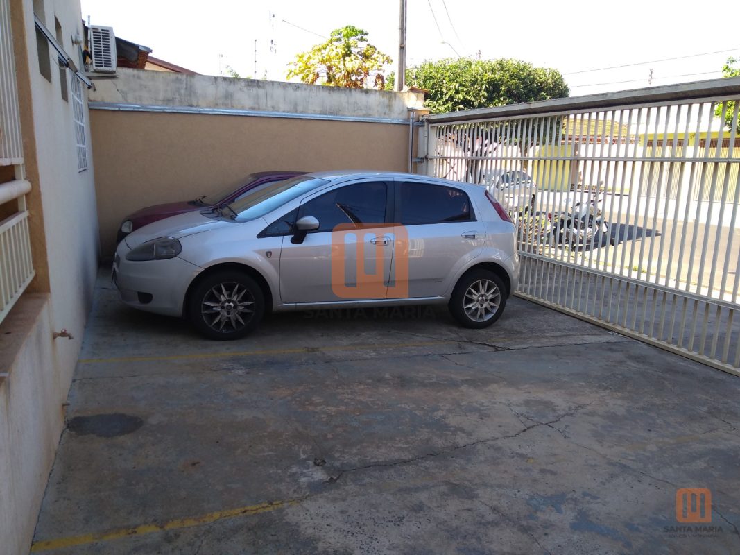 Condomínio *Sem Nome em Parque Industrial Anhanguera, Ribeirão Preto - Garagem - foto 2 código 3042