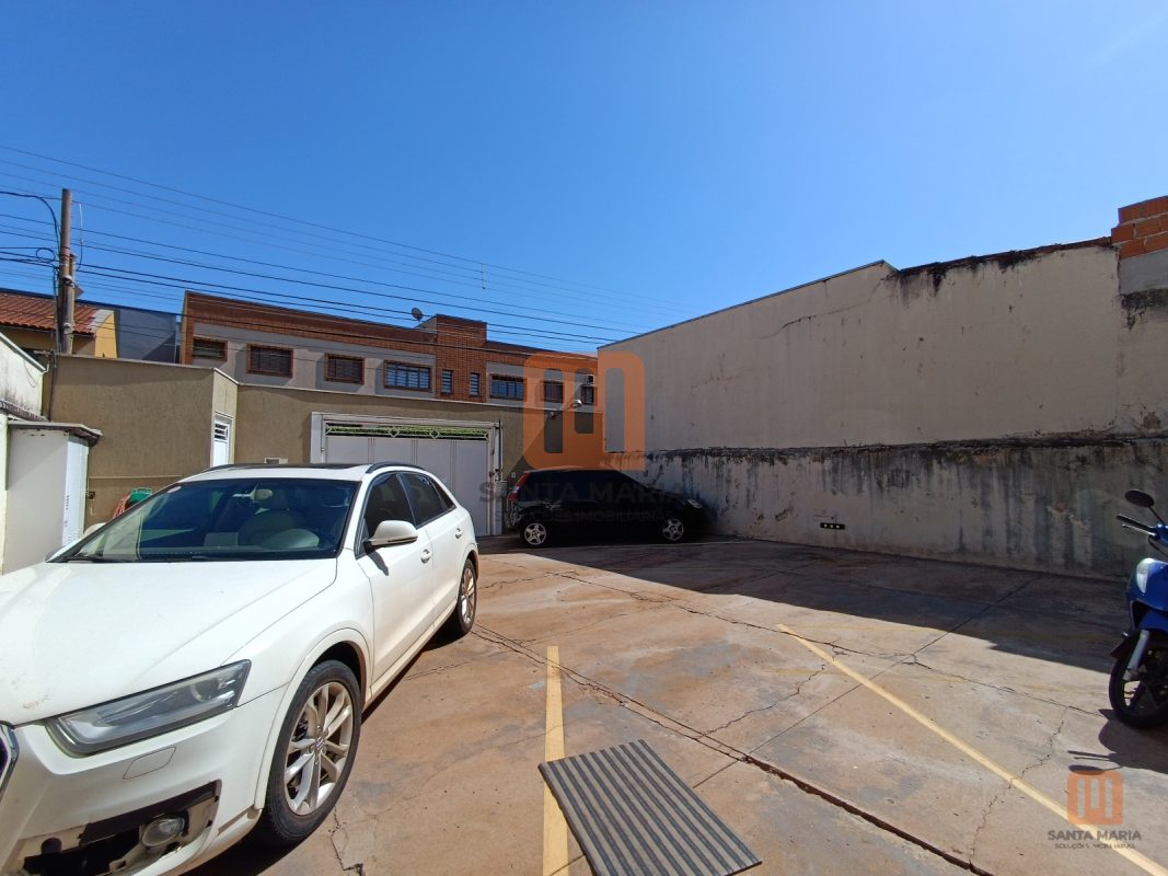Condomínio Vivendas em Jardim Iguatemi, Ribeirão Preto - Garagem - foto 4 código 3104