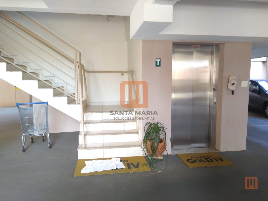 Condomínio Gold 4 em Jardim Botanico, Ribeirão Preto - Elevador - foto 3 código 3179