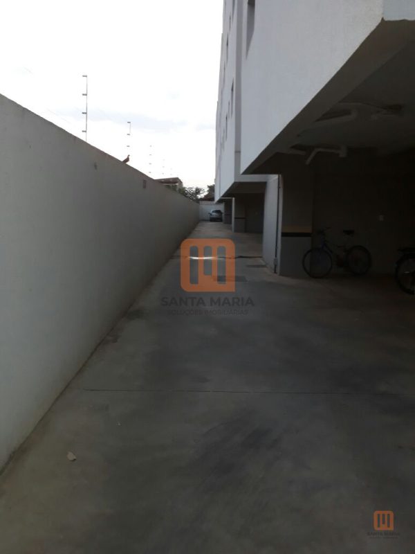 Condomínio Patamares em Ipiranga, Ribeirão Preto - Garagem - foto 2 código 3488