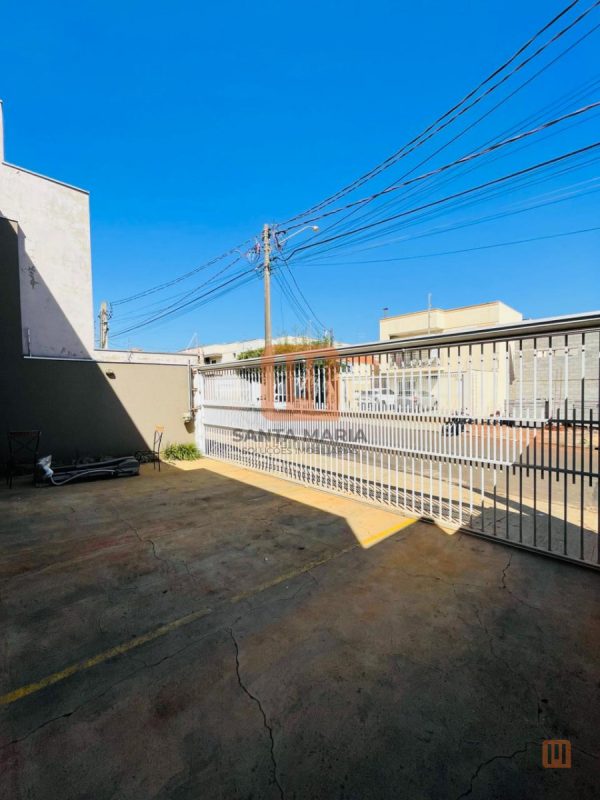 Condomínio Adib Hellu Bichuette em Greenville, Ribeirão Preto - Garagem - foto 2 código 3545