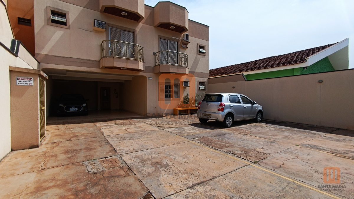 Condomínio Pitangueiras em Jardim Irajá, Ribeirão Preto - Garagem - foto 3 código 3618