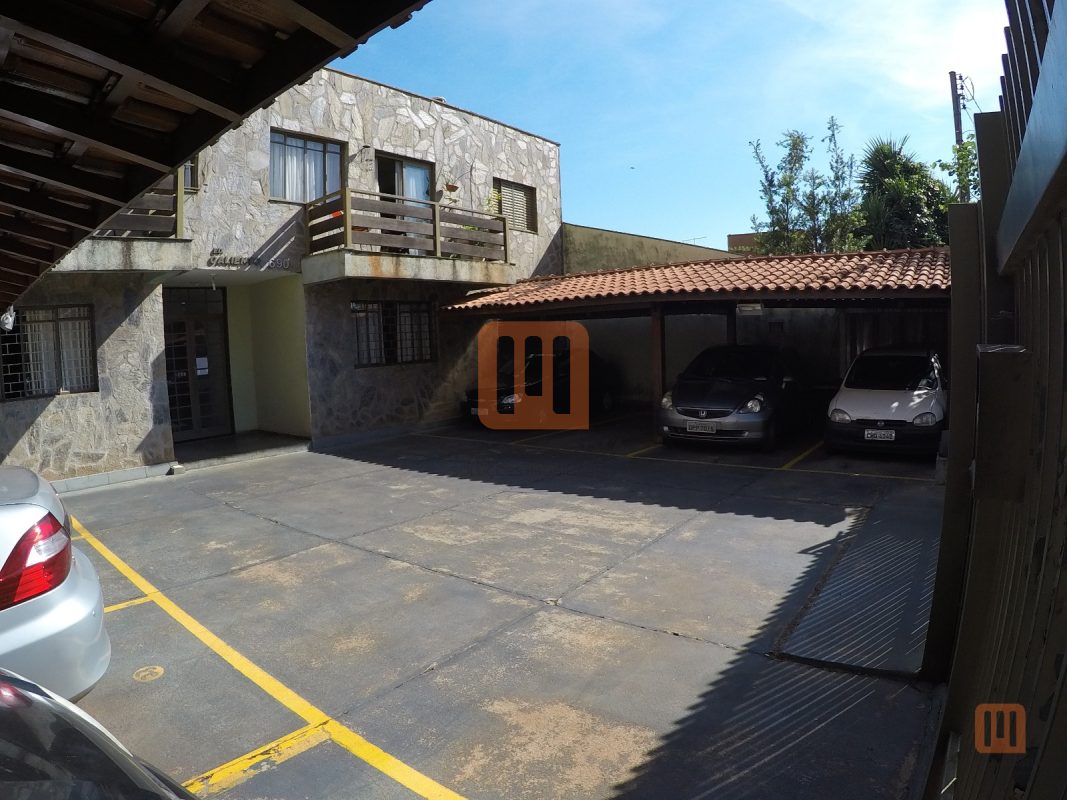 Condomínio Caliento em Jardim Irajá, Ribeirão Preto - Garagem - foto 4 código 3623