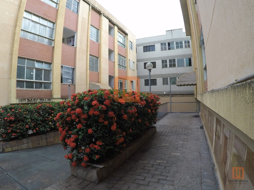 Condomínio Visconde de Cairu em Jardim Sumaré, Ribeirão Preto - Hall De Entrada - foto 4 código 3650