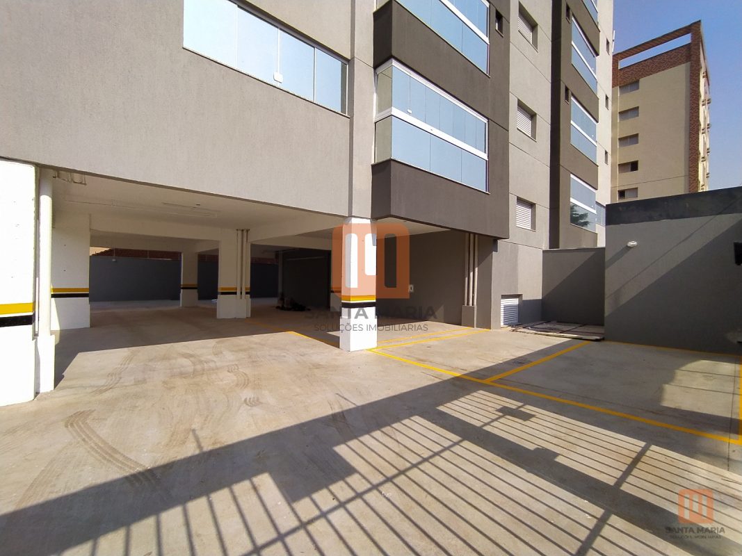Condomínio Garnet Paulista em Jardim Paulista, Ribeirão Preto - Garagem - foto 4 código 3845