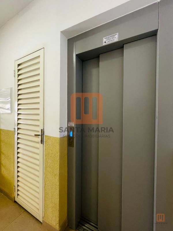 Condomínio Edifício Roncoferraro em Jardim Paulista, Ribeirão Preto - Elevador - foto 2 código 3962