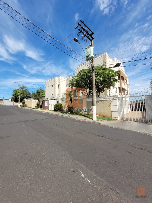 Condomínio Edificio Malaga em Jardim Florida, Ribeirão Preto - Fachada Condominio - foto 1 código 4063