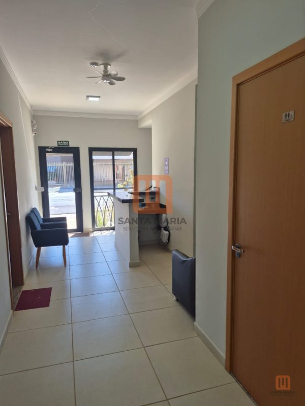 Condomínio Premium V em Ribeirânia, Ribeirão Preto - Hall De Entrada - foto 3 código 4101