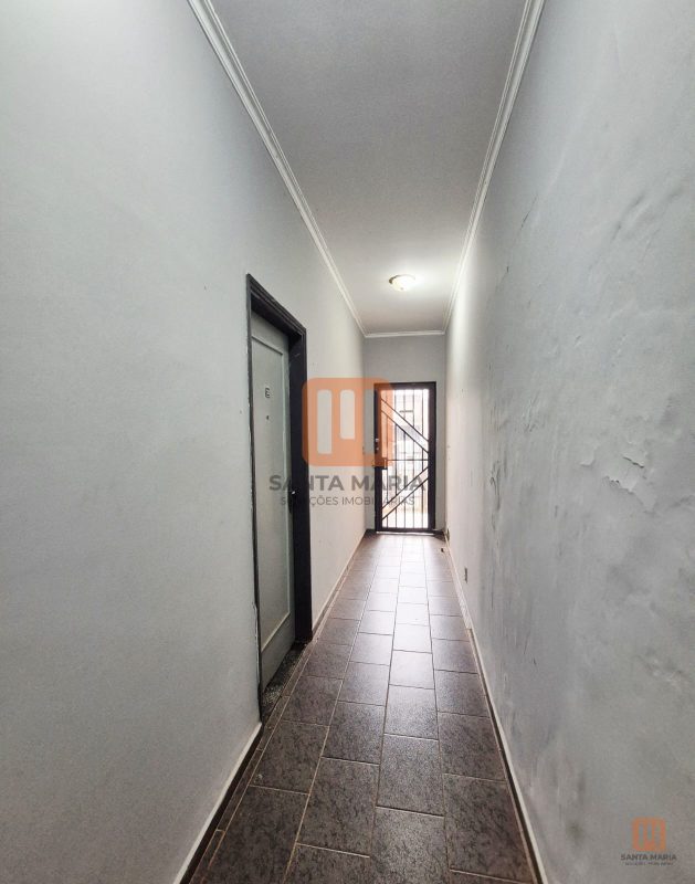 Condomínio Engenheiro Carlos Nascimento no bairro Castelo Branco Novo, Ribeirão Preto - Hall De Entrada - foto 3 código 4194