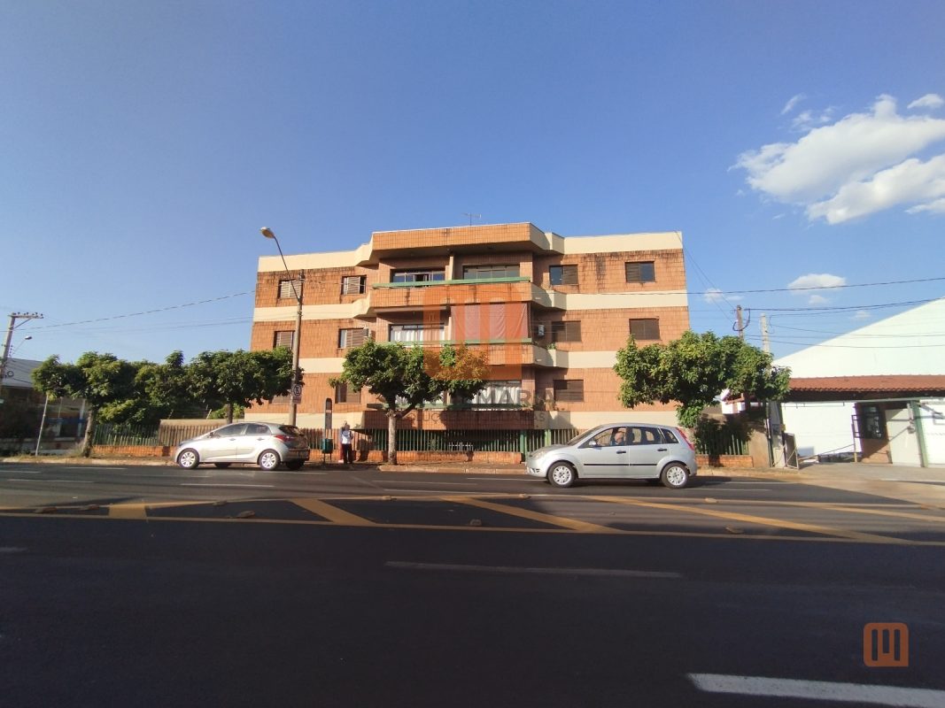 Condomínio Amanbai em Jardim Sao Luiz, Ribeirão Preto - código 464