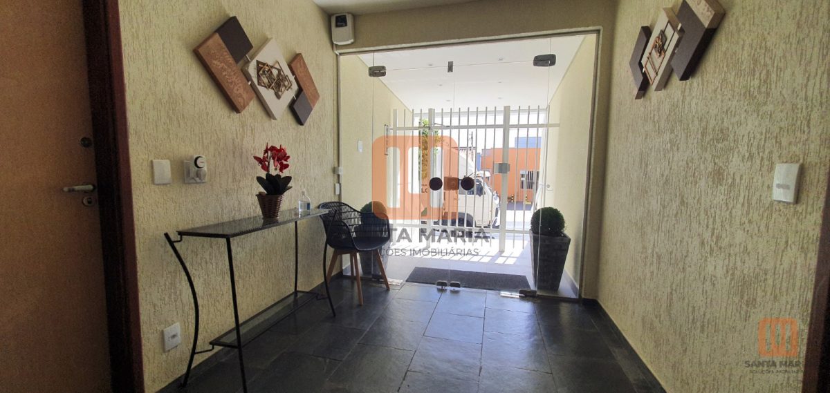 Condomínio Joao Luiz Regula em Jardim Paulista, Ribeirão Preto - Hall De Entrada - foto 3 código 495