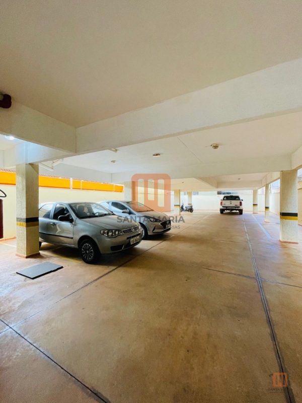Condomínio *Sem Nome em Jardim Paulista, Ribeirão Preto - Garagem - foto 2 código 504