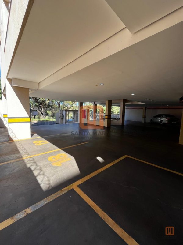 Condomínio Jose Curvelo da S. Junior em Jardim Ana Maria, Ribeirão Preto - Garagem - foto 3 código 511