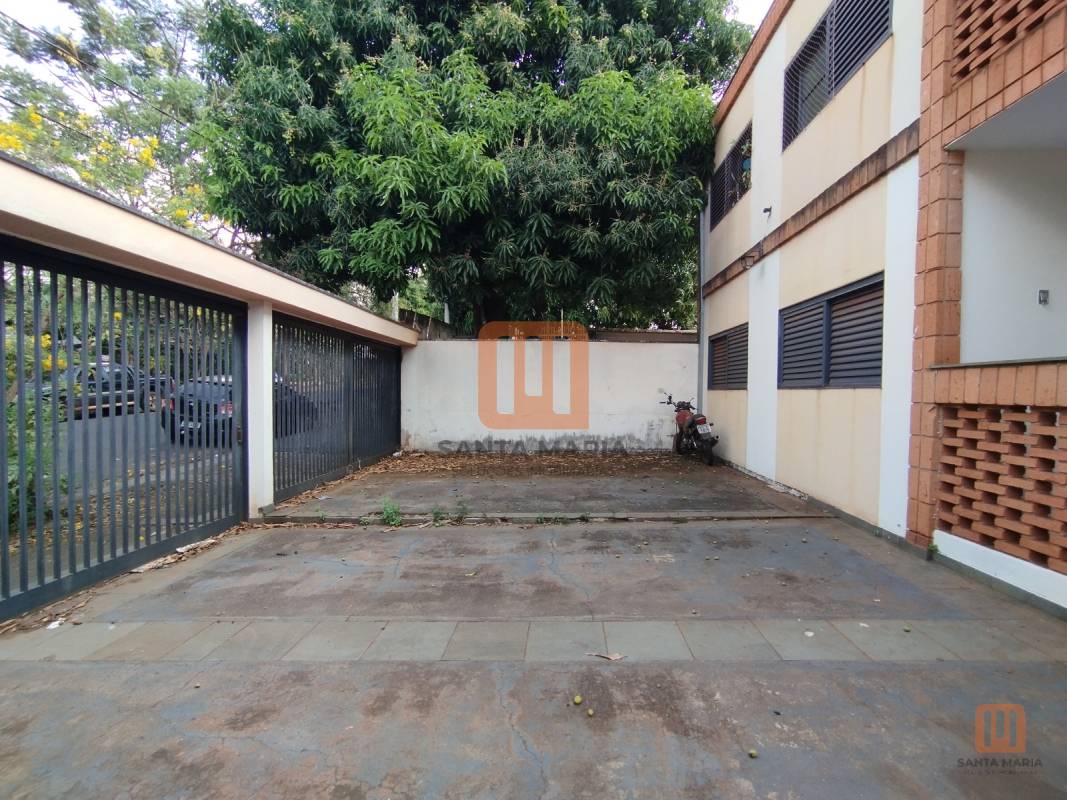 Condomínio *Sem Nome em Jardim Irajá, Ribeirão Preto - Garagem - foto 2 código 538