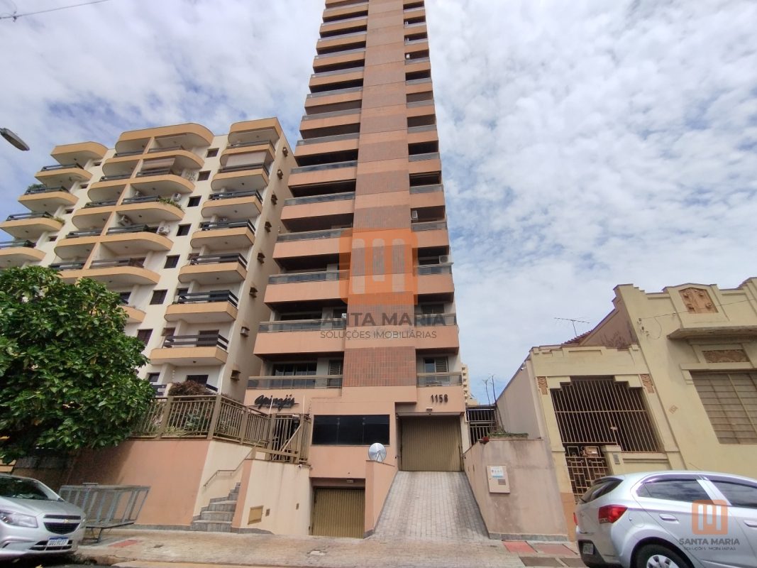 Condomínio Apinages em Centro, Ribeirão Preto - código 589