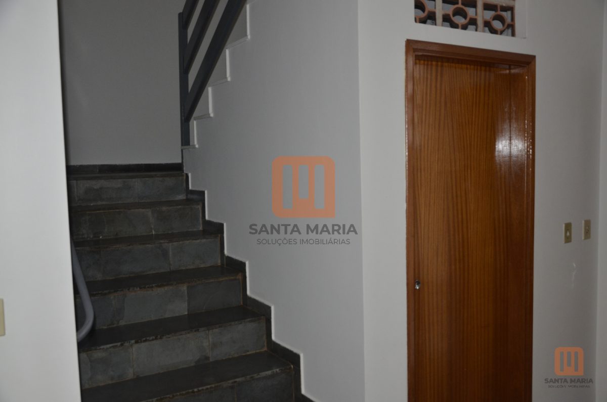 Condomínio Carmine Avagliano em Jardim Irajá, Ribeirão Preto - Hall De Entrada - foto 3 código 651