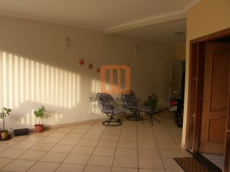 Casa para comprar em Ipiranga, Ribeirão Preto - Garagem/estacionamento (unidade) - foto 3 código 17036