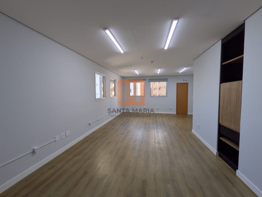 Sala comercial para alugar no condomínio Centro Empresarial Jardim Botânico em Jardim Botanico, Ribeirão Preto - código 18756
