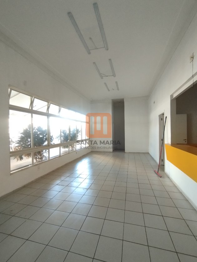 Salão-Galpão para comprar em Higienopolis, Ribeirão Preto - Hall de Entrada (unidade) - foto 2 código 25083