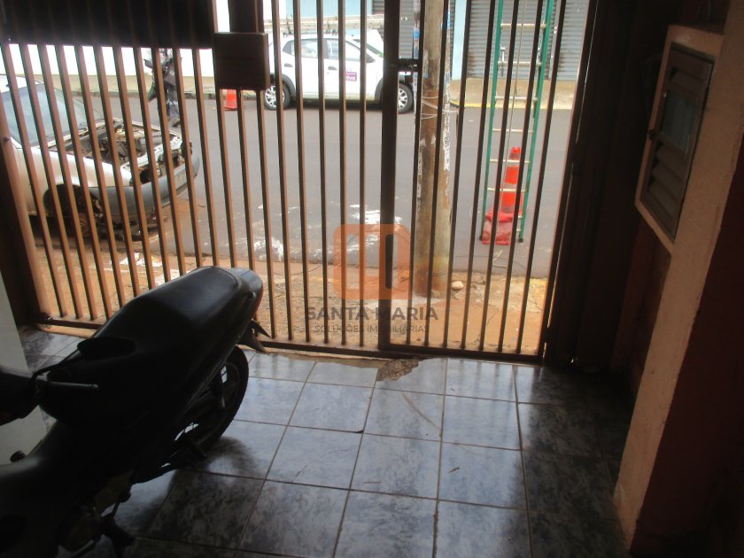 Casa para comprar em Campos Elíseos, Ribeirão Preto - Garagem/estacionamento (unidade) - foto 2 código 43796