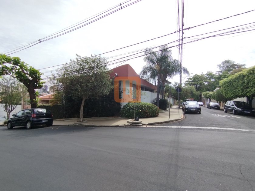 Casa em Jardim Macedo, Ribeirão Preto