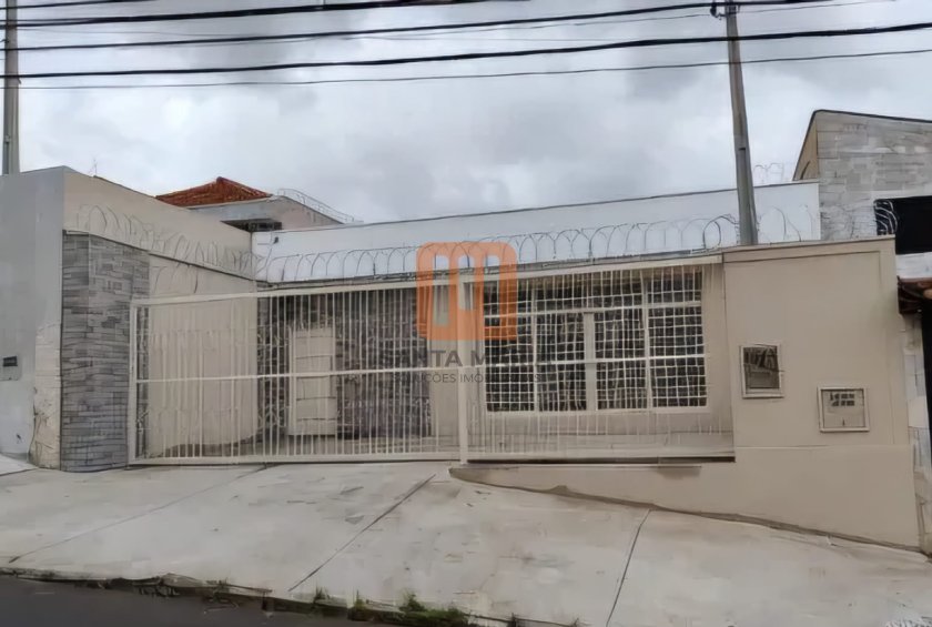 Casa em Jardim Macedo, Ribeirão Preto
