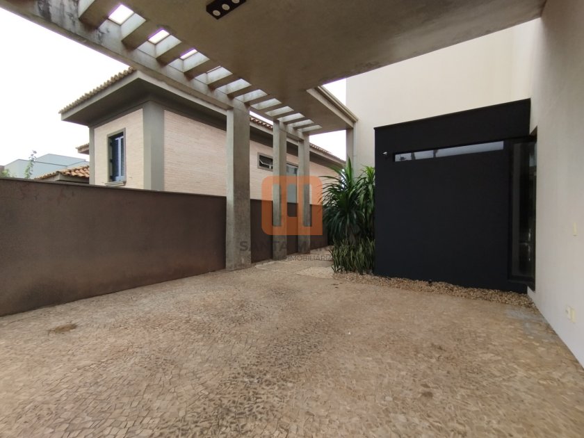 Casa para alugar em Guaporé, Ribeirão Preto - Garagem/estacionamento (unidade) - foto 3 código 46199