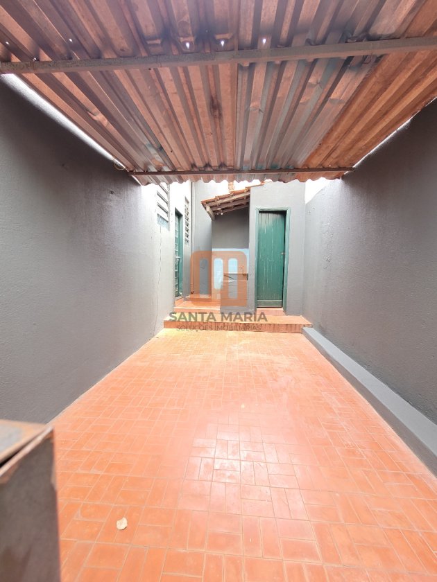 Casa para alugar em Centro, Ribeirão Preto - Garagem/estacionamento (unidade) - foto 3 código 47639